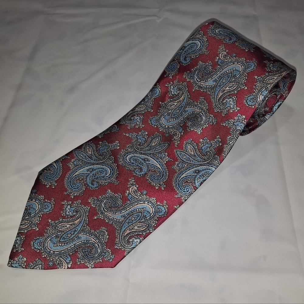 Gant Paisley 100% Silk Necktie Men's 56" Burgundy & Blue Width 3.5" Made in USA